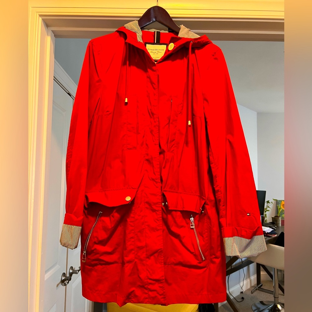 Tommy Hilfiger hooded raincoat